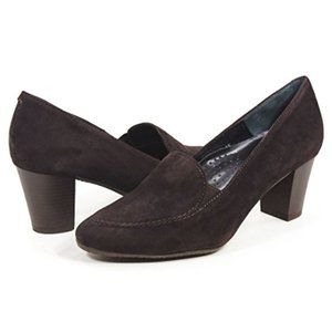 NEW Eric Michael Women Karen Suede Loafer Driving Moccasin Arch Pump Block Heel